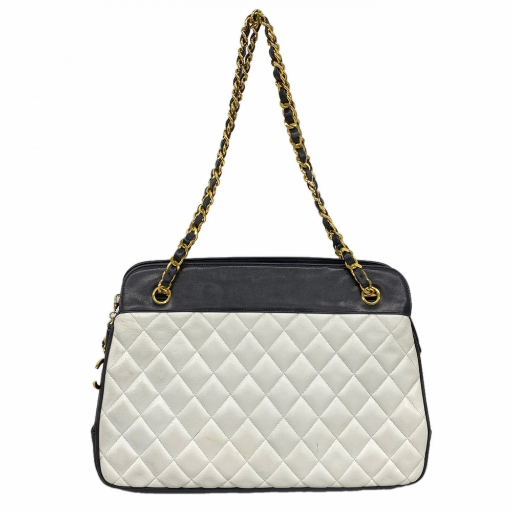 CHANEL Black Lambskin Leather Shoulder Bag - Picture 1 of 11